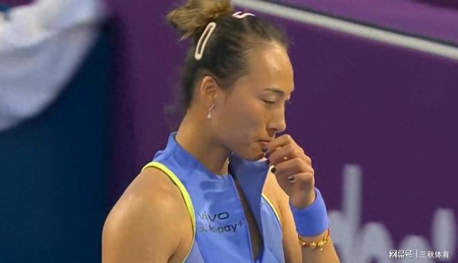 中国女网9日晚双胜：郑钦文领衔，双金花晋级16强