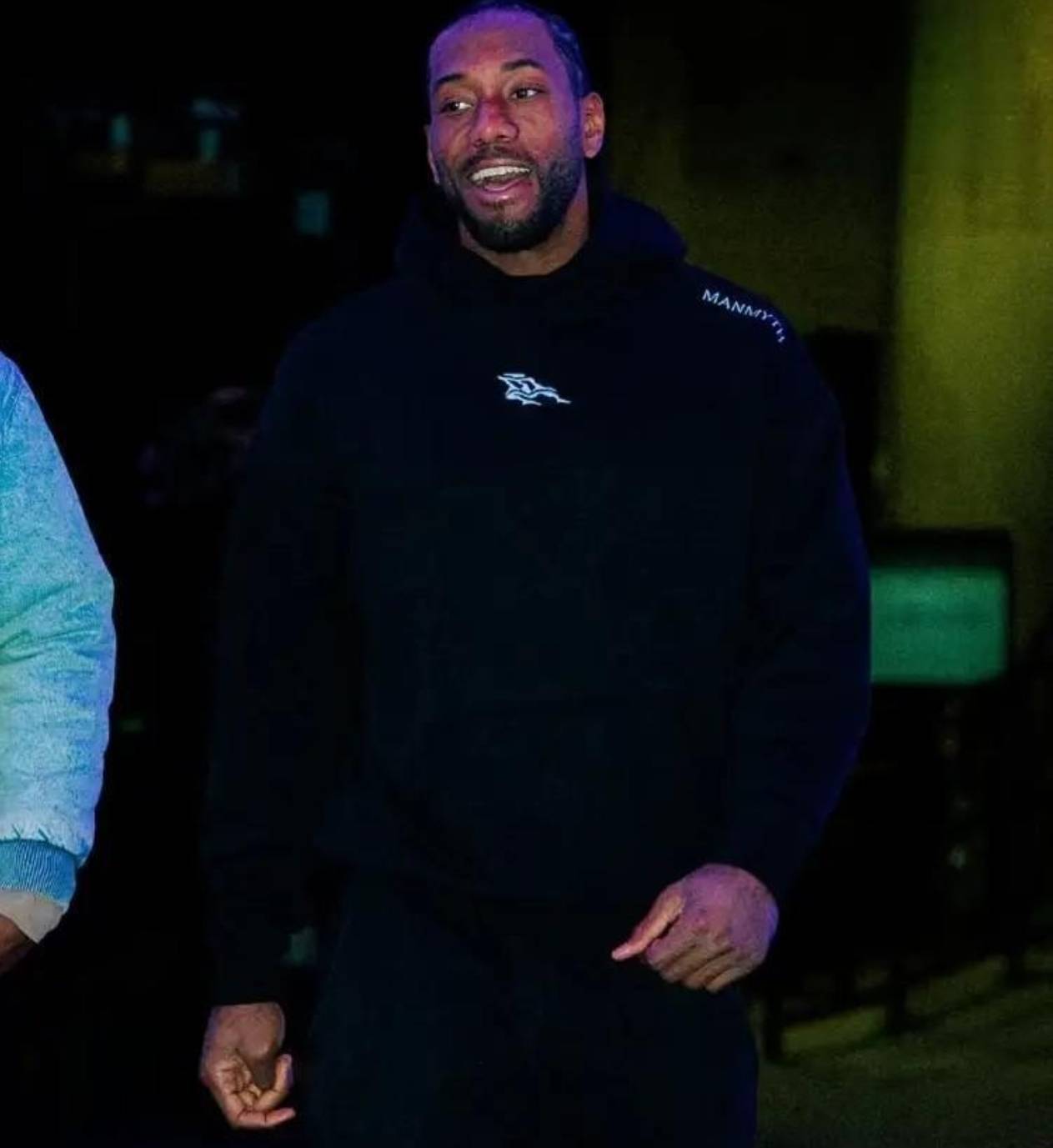 快船态度明确!伦纳德成绝对非卖品,多队询价全被拒,地位远超哈登祖巴茨_交易_1_NBA