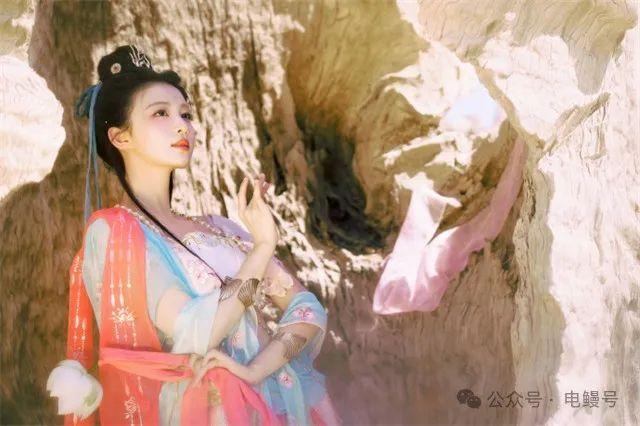 电鳗娱乐-琵琶佳人王楚然，敦煌造型飘逸如仙