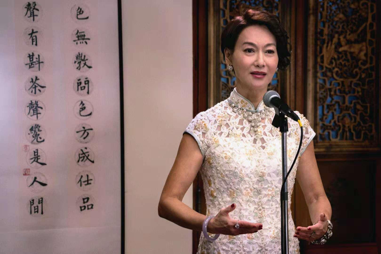 惠英红斩获金像奖最佳女配 5次加冕金像实力说话