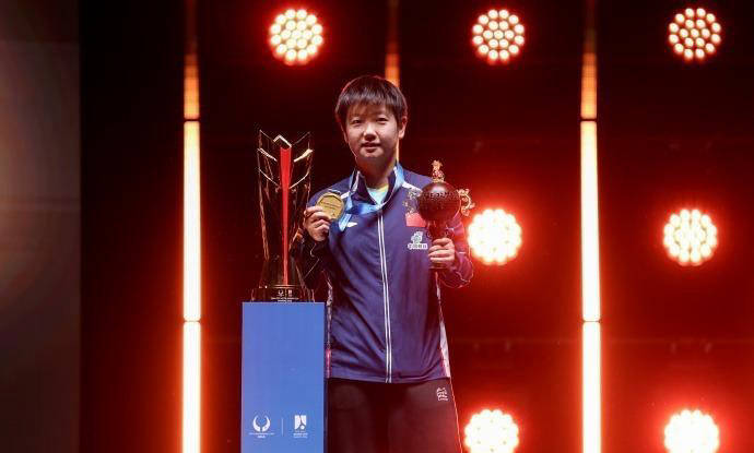 孙颖莎谈决胜局争议分:裁判判罚属比赛一部分,我始终坚定自信夺冠_王曼昱_胜利_系统