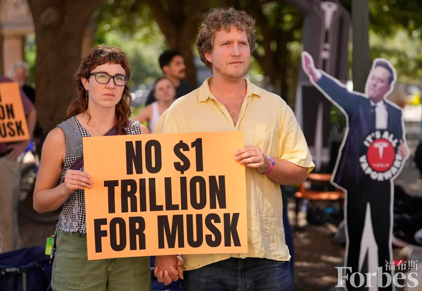 万亿薪酬落定，马斯克的核心团队为何“集体叛逃” - 女性