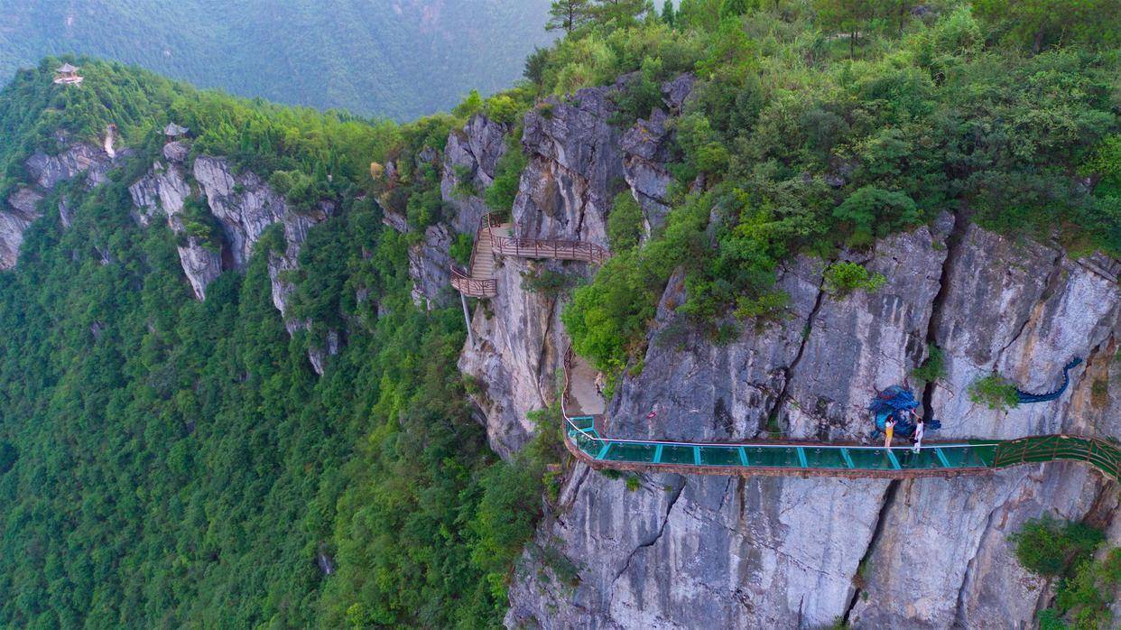 春节游丰都九重天,多重福利迎马年!_景区_门票_悬崖
