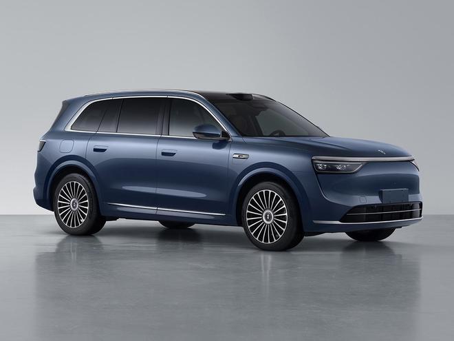 鸿蒙智行2026款问界M8申报：5/6座可选，搭载宁德时代三元锂电池