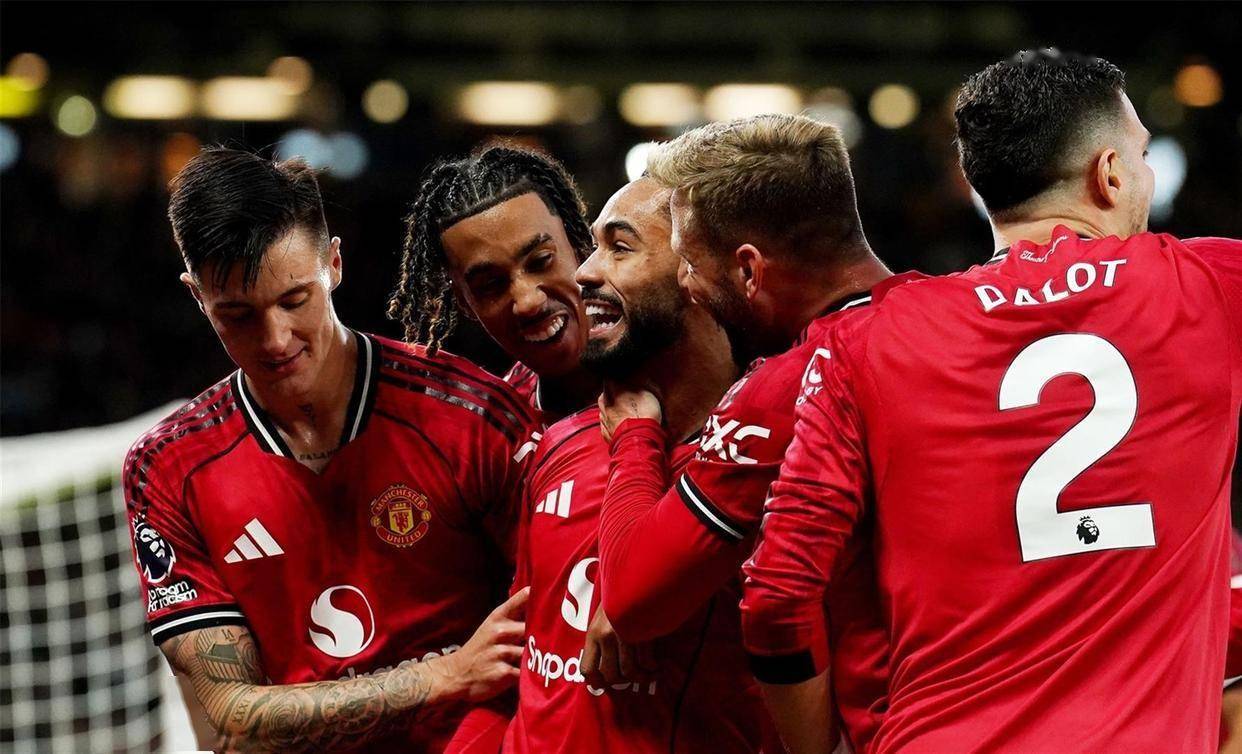 只差1助!B费今夜冲击曼联24年神迹,卡里克带队冲击英超5连胜争前3_比赛_西汉姆联_阿森纳