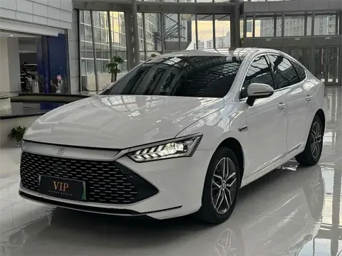 兼职跑网约车选哪款?老司机推荐这5款车，省油耐用还能赚外快!