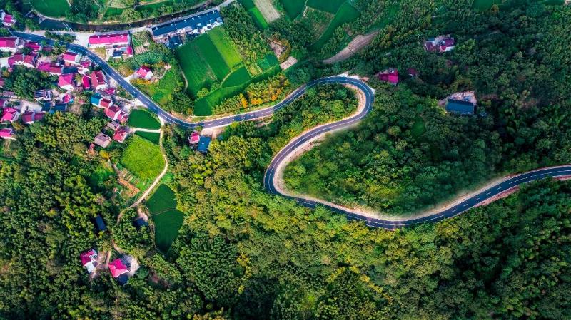 我省两条线路上榜“2025年度自驾游精品线路”