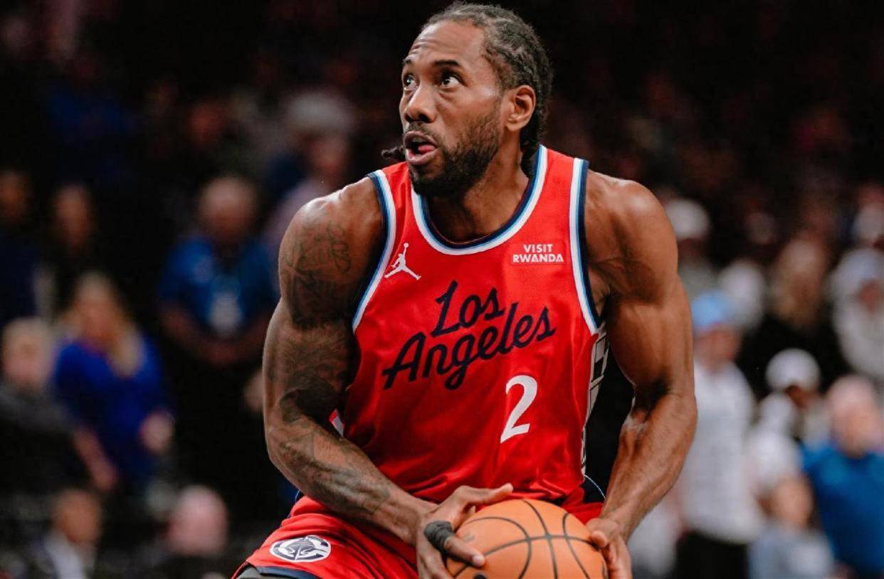 没有哈登也能赢!快船队19分大胜2连胜杀回前九,小卡狂砍41分,升至西部第九