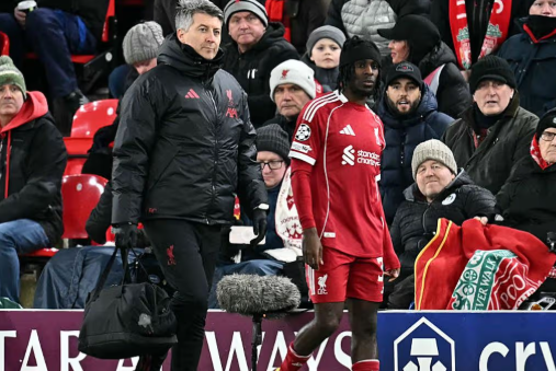 回声报:弗林蓬欧冠伤退,利物浦不排除冬窗引援补强后防