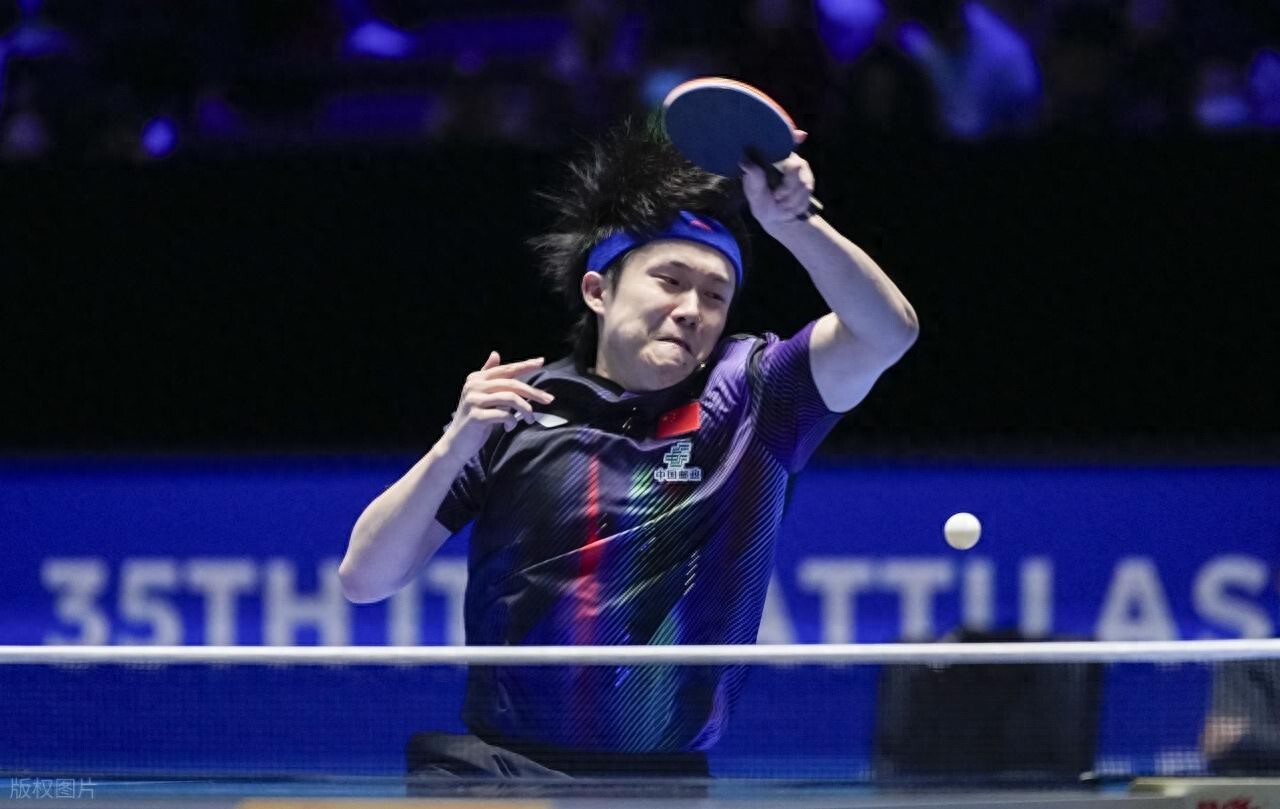 王楚钦霸气夺冠后,赛后提到樊振东马龙,感谢王皓,喜提41万奖金