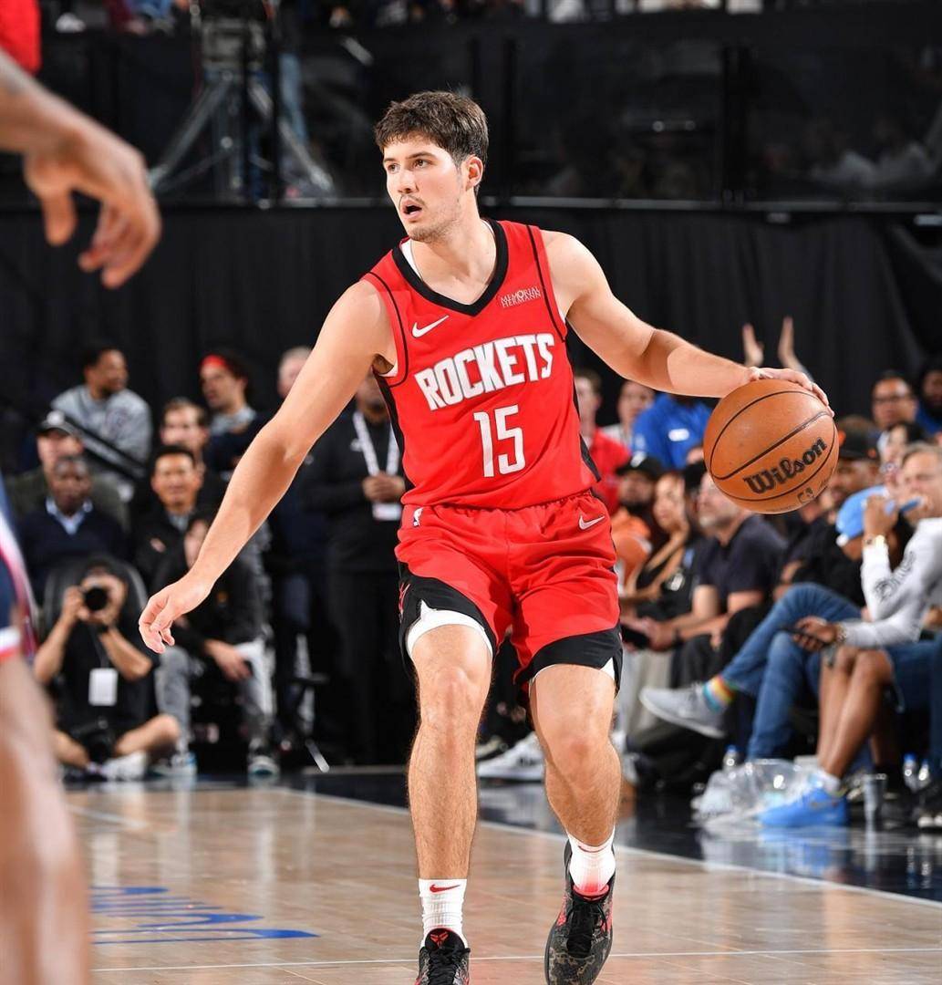 火箭队又伤1人!客场击败雷霆，阿门缺阵，谢泼德顶替，获意外之喜