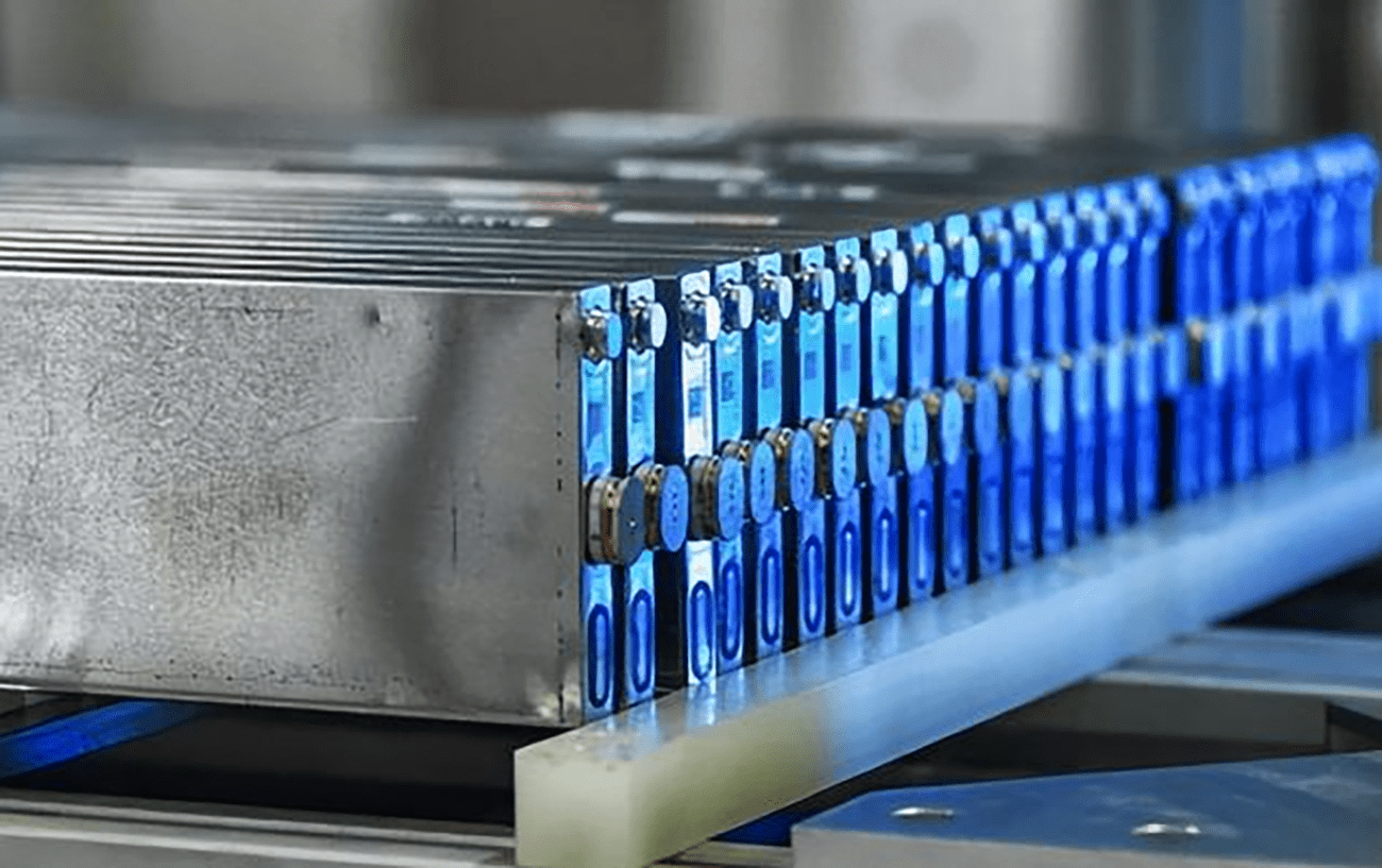 小米SU7电池组参数确认:最长续航达到800公里,部分版本支持超充