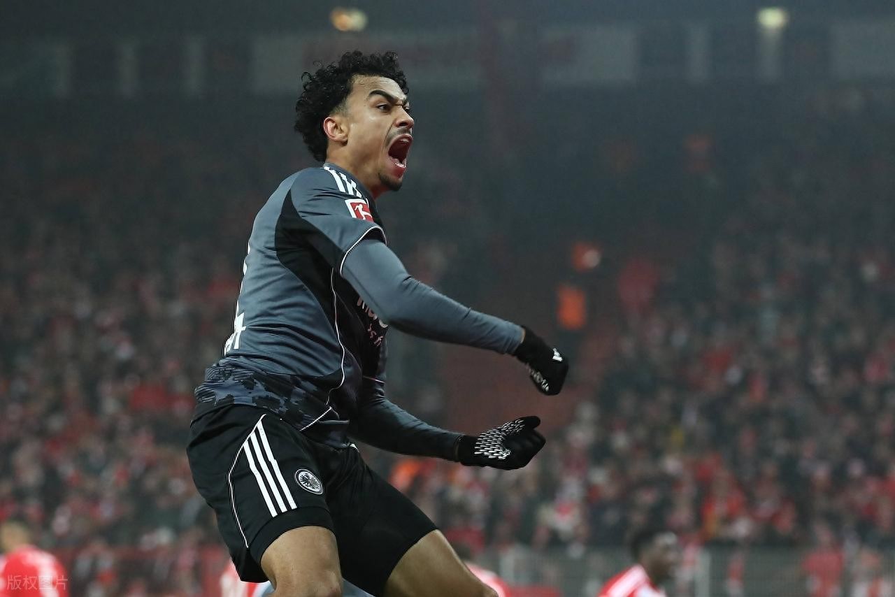 1-1,仅27%的控球率仍不输,德甲第9逼平法兰克福,终结2连败