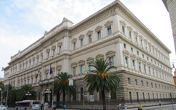 意大利银行[1893年成立于罗马的银行]