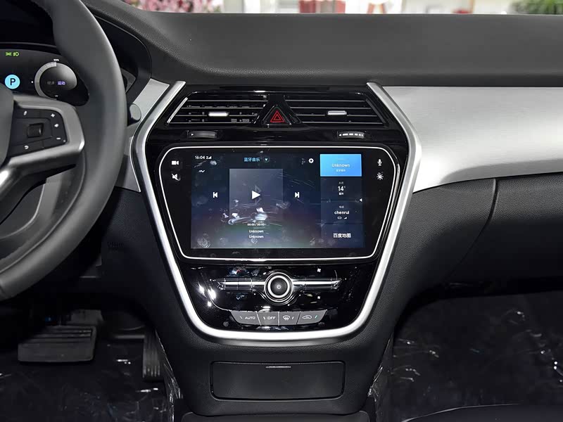 denza汽车和比亚迪有什么关系?两者共享哪些资源?