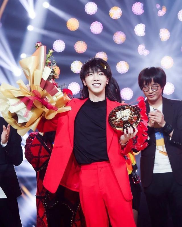 《歌手2020》歌王之战高燃收官,华晨宇问鼎华语乐坛第一把交椅吉克隽逸萧敬腾林俊杰_订阅