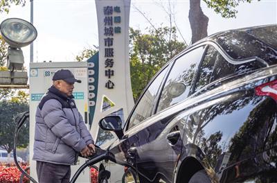 2026年汽车产业发展态势研判:新能源保持增长 智能化加速落地