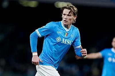 米体:那不勒斯希望和麦克托米奈续约至2030年