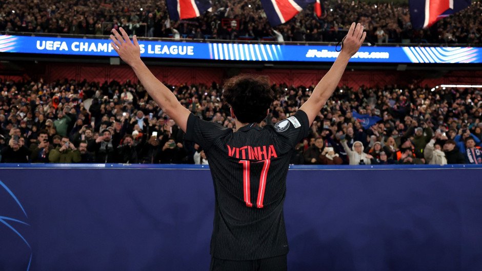 皇家马德里对巴黎圣日耳曼中场球员维蒂尼亚表示欣赏，球员转会可能性非常小 - 球迷屋