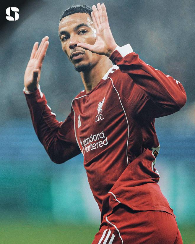 在欧战为法兰克福进球又攻破法兰克福球门,埃基蒂克是第一人英超利物浦欧联杯_订阅