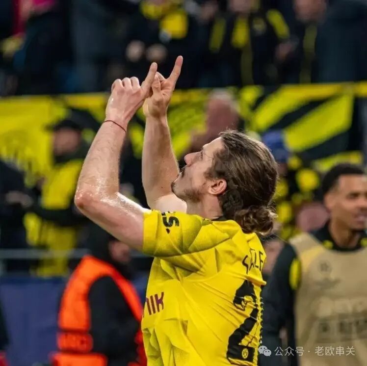 多特蒙德官宣:萨比策膝盖受伤,开启四周康复征程