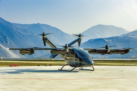 “成都造”飞行汽车首飞成功
