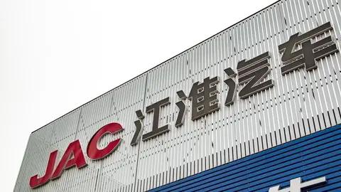 中国新势力新能源汽车十年沉浮:从跨界试水到全球竞逐的前世今生