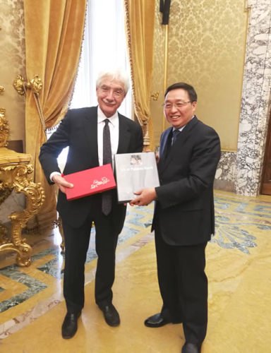 中国银行董事长陈四清会见意大利央行高级副行长