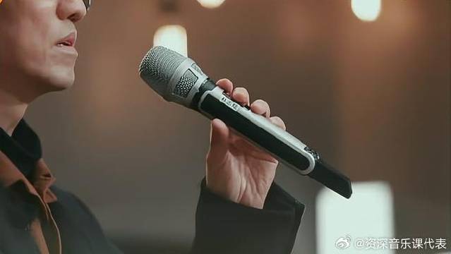 林志炫唱《笑傲江湖》片尾曲，侠骨柔情歌声，震撼！