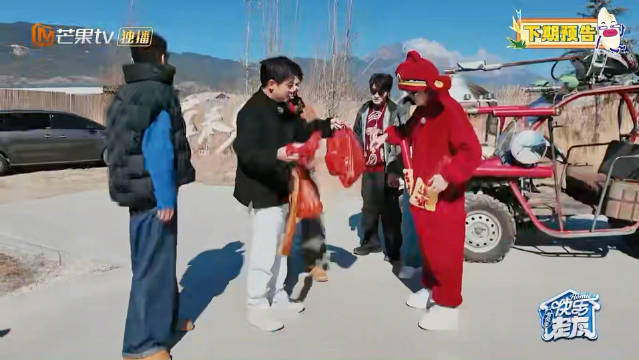 当@苏醒AllenSu @王栎鑫 @张远Bird @王铮亮 @陆虎ING 遇上@姚政