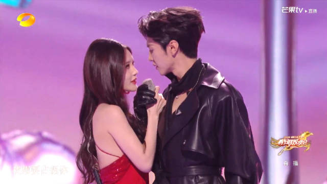 陈哲远 李一桐 《我想要占据你》 直播节目单