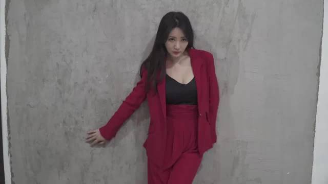 柳岩这个赛道，怎么没有人顶上了呢