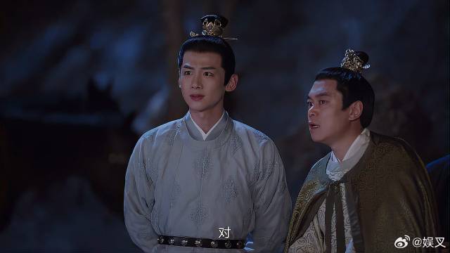 山匪半夜打劫少主，殊不知少主会武功，一招干趴他们！