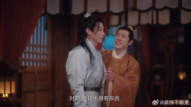 少主跟夫人太尴尬 直言一起去逛夜市，怎料五少主捣乱