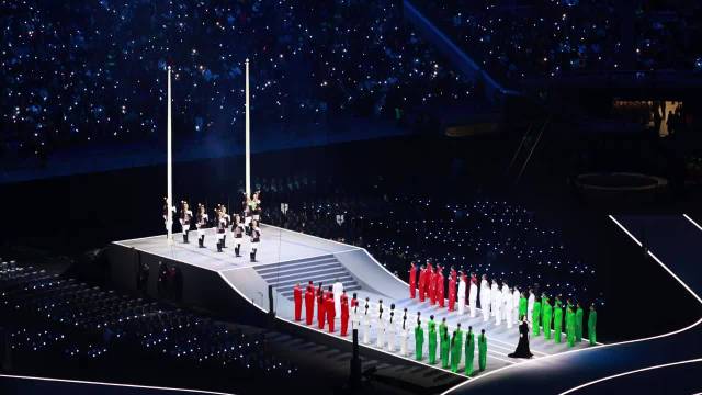 米兰冬奥会开幕式升意大利国旗实录！第一次听意大利国歌，蛮震撼的！