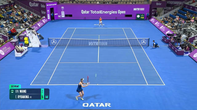 即时比分 王欣瑜2-6莱巴金娜 第二盘争取 发挥的再好一点