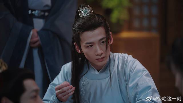 夫人为了安慰五少主，怎料说漏嘴得罪了六少主，真绝了