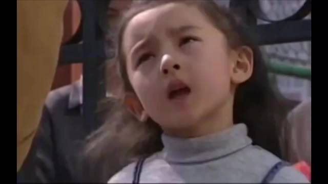 宋祖儿小时候就这么美萌