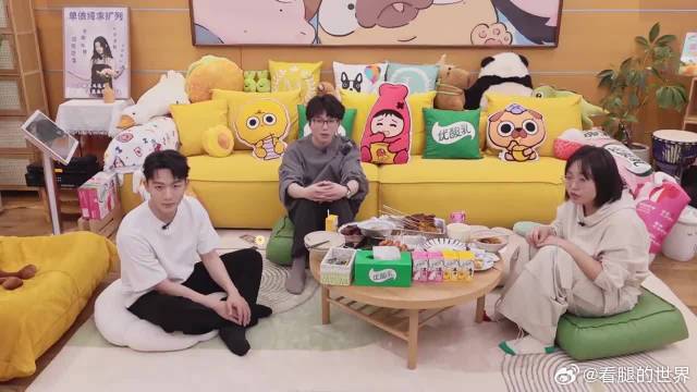 张晚意深藏不露！与毛不易合唱主题曲！他竟然唱得更好！