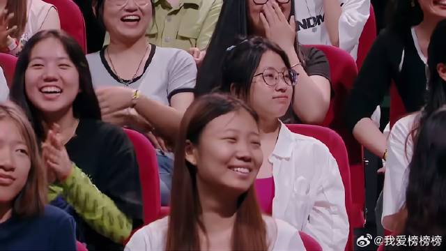 张远综艺现场开嗓打歌，没想到刚唱两句，竟然失误破音了