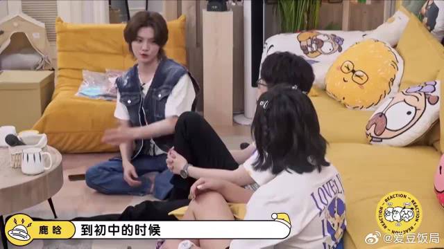 难怪会分手，鹿晗初中就招女孩喜欢，真相大白了