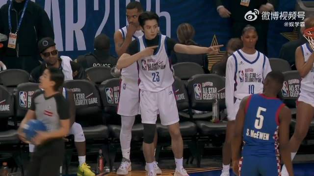 每一次跳跃都充满力量，松弛感里藏着满满的热爱