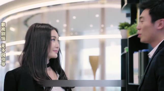 两个强势的女人见面就是互掐，爱情和亲情之间使得男人左右为难