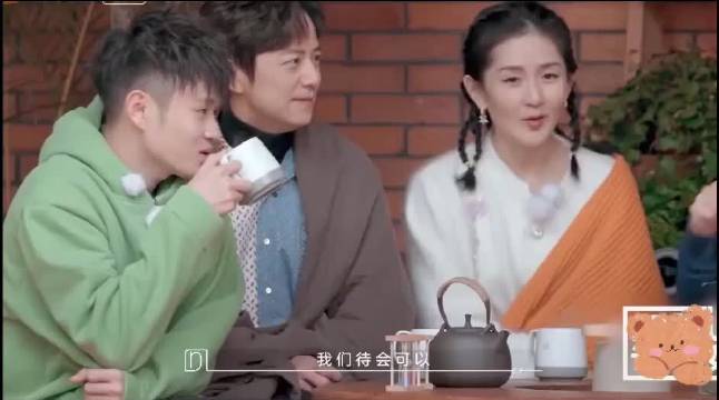 谢娜袁咏仪用广东话“辩论”