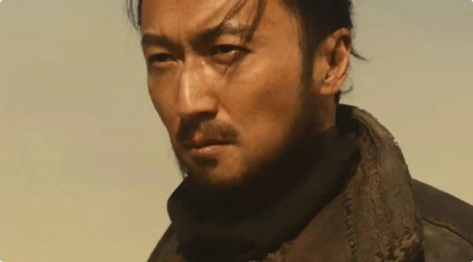 《镖人》电影中的双锏对谢霆锋饰演的角色有何特殊意义？