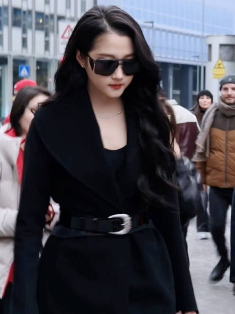 20260210米兰OMEGA HOUSE