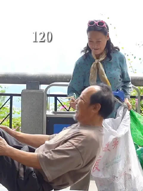 倪大红惠英红片场好欢乐，“对象”夸下的海口，含着泪也要顶上