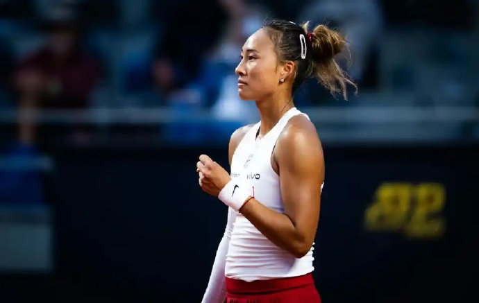 郑钦文本场比赛的胜利，对她在WTA的世界排名有何影响？