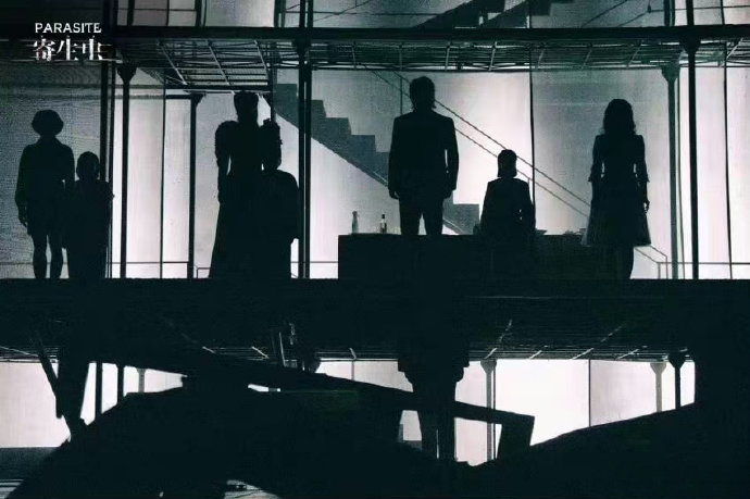 马天宇首次挑战舞台剧《寄生虫》，排练和演出过程中遇到了哪些困难？