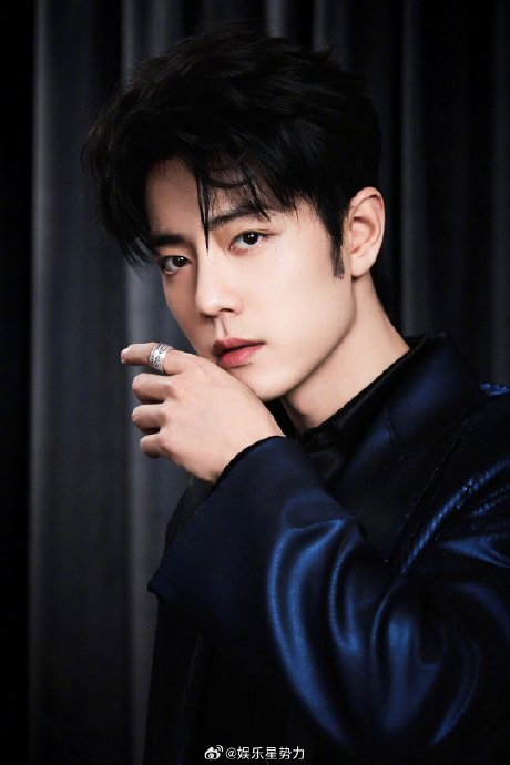 2025热搜前三：全运会、哪吒2、九三阅兵